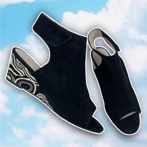 SACHA LONDON Vilma Kid Suede Wedge Booties Marble Mod Retro Boho 60s Groovy